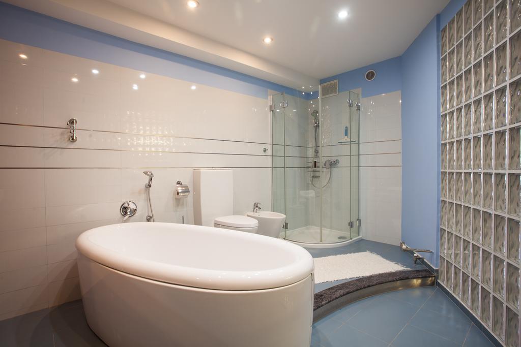 Apartmany Kolegium เปรเชา ภายนอก รูปภาพ